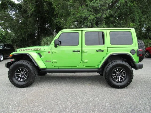 Certified Used 2025  Jeep Rubicon image 4