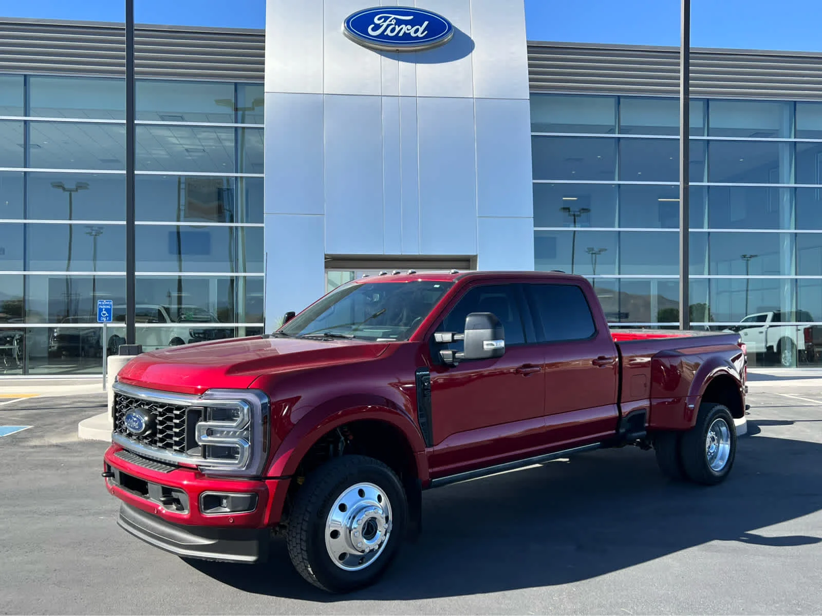 2025 Ford F-450 Platinum 4x4 Crew Cab 8' Box DRW's photo