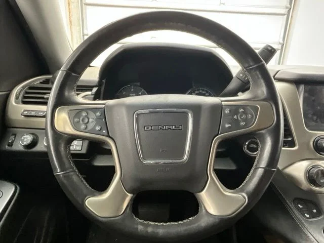 Used 2019 Black GMC Denali image 13