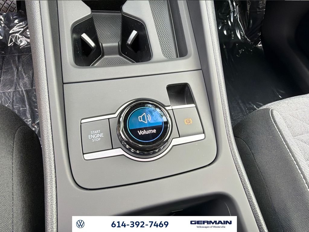 New 2026 Platinum Gray Metallic Volkswagen 2.0T S image 21