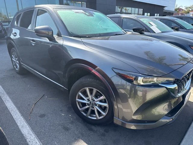 2024 Mazda CX-5 S Preferred package Auto AWD's photo