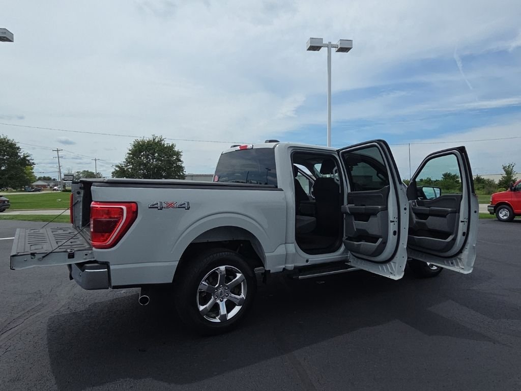Used 2023 White Ford XLT image 15