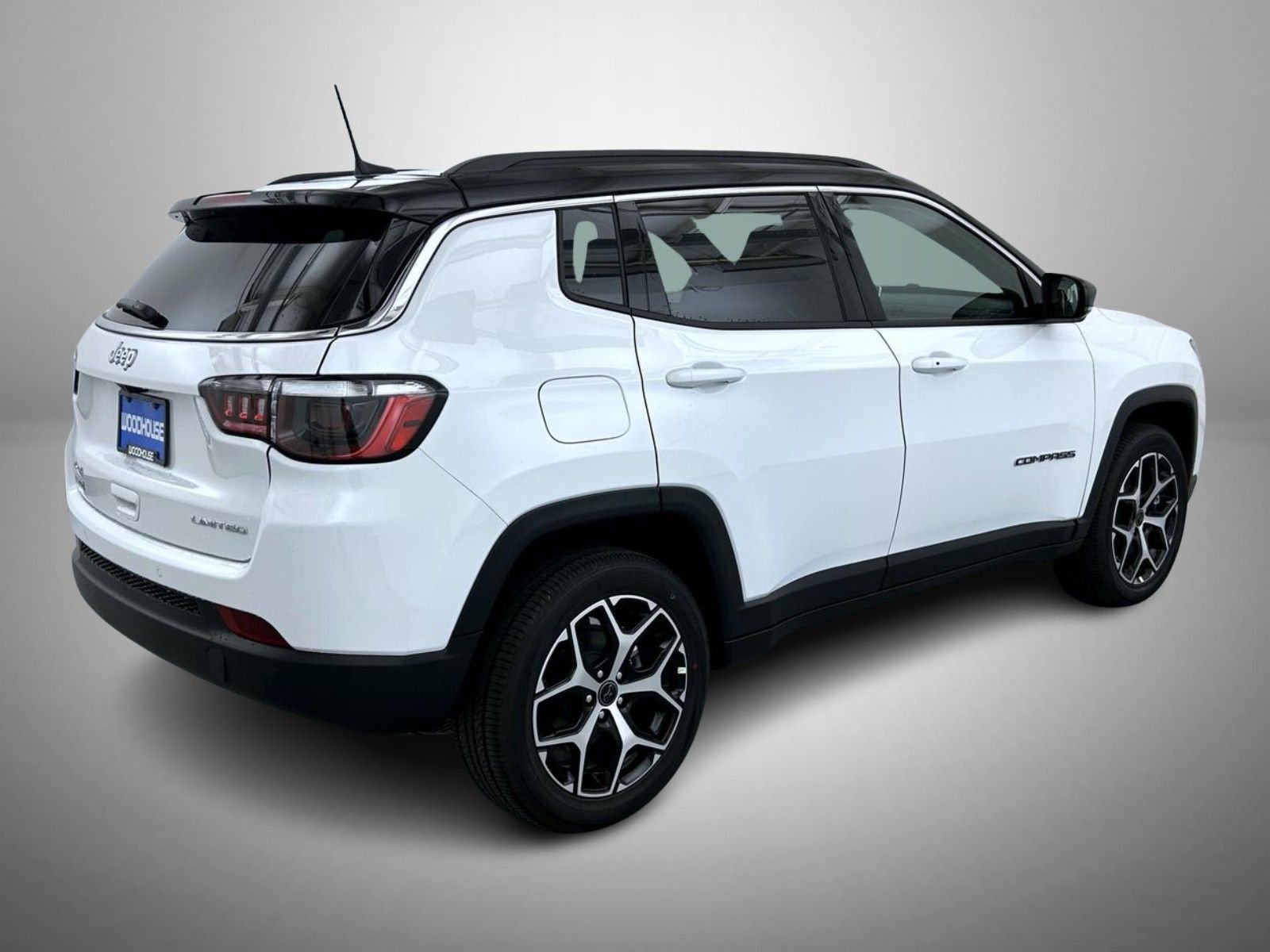 New 2026 Bright White Clear-Coat Exterior Paint Jeep Limited image 5