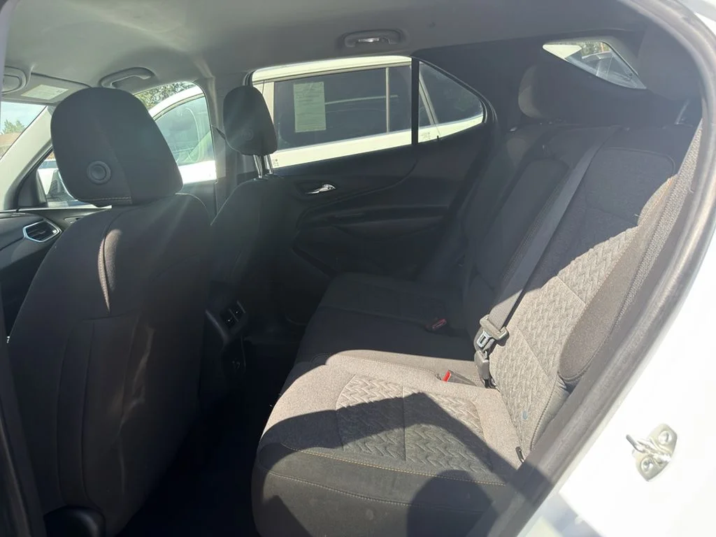 2023 Chevrolet Equinox LT - Photo 17