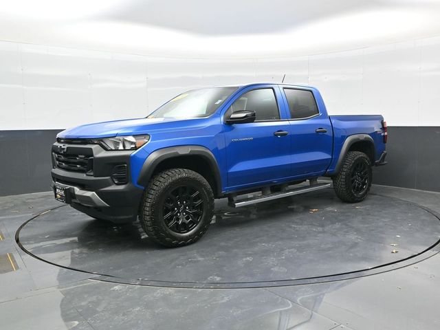 Used 2024 Glacier Blue Metallic Chevrolet Trail Boss image 34