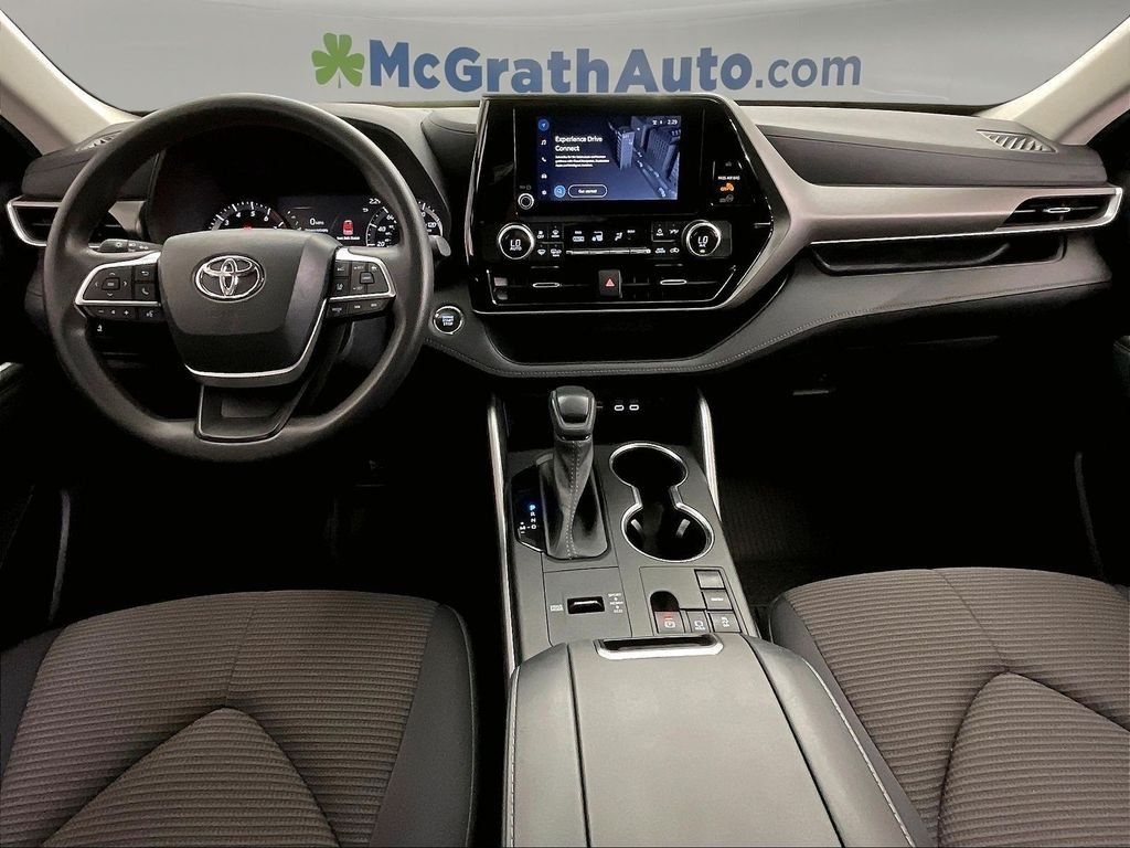 Used 2023 Beige Toyota L image 21