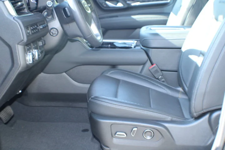 2024 GMC Yukon Denali - Photo 20