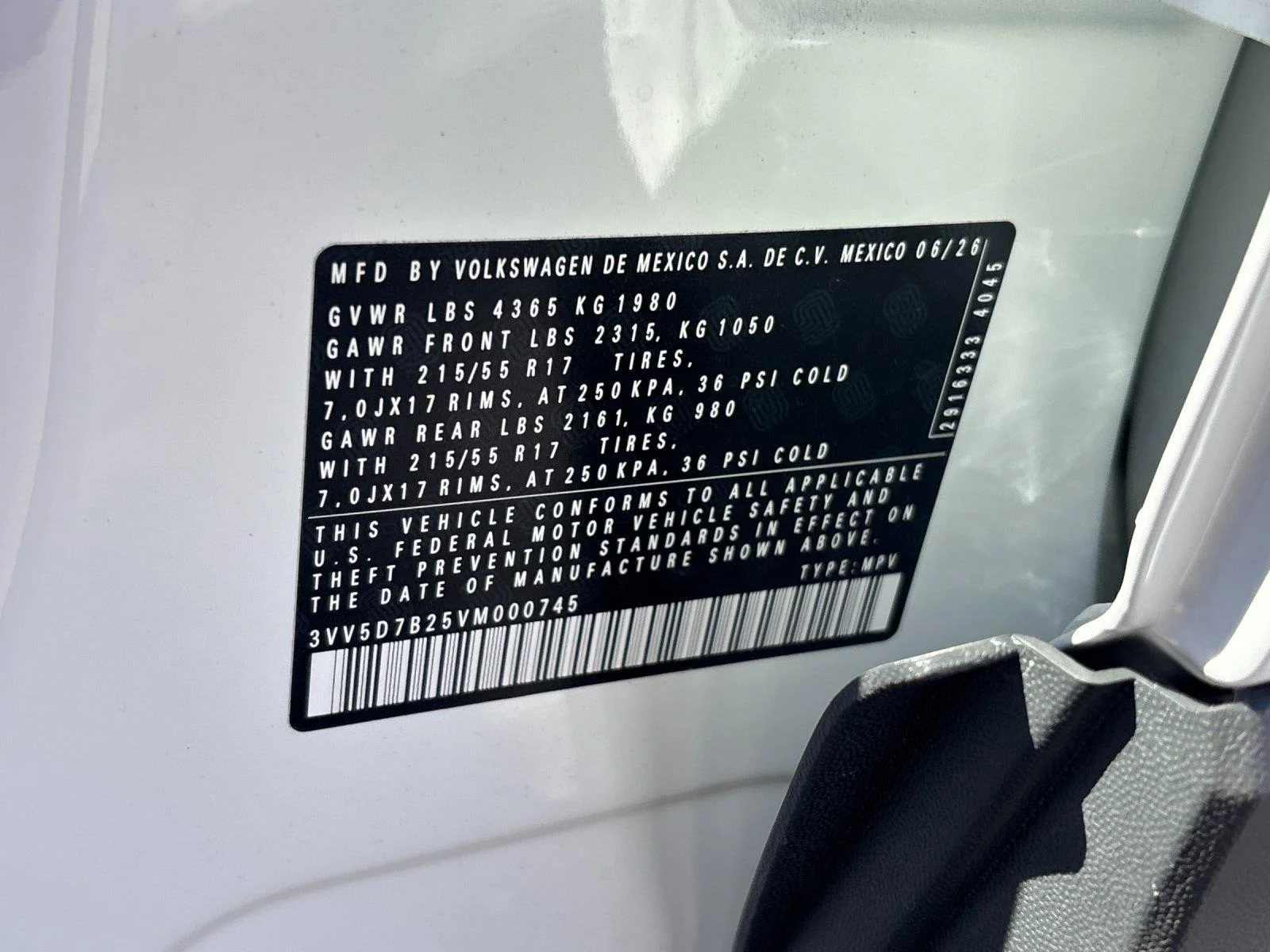 New 2027 Pure White Volkswagen S image 11