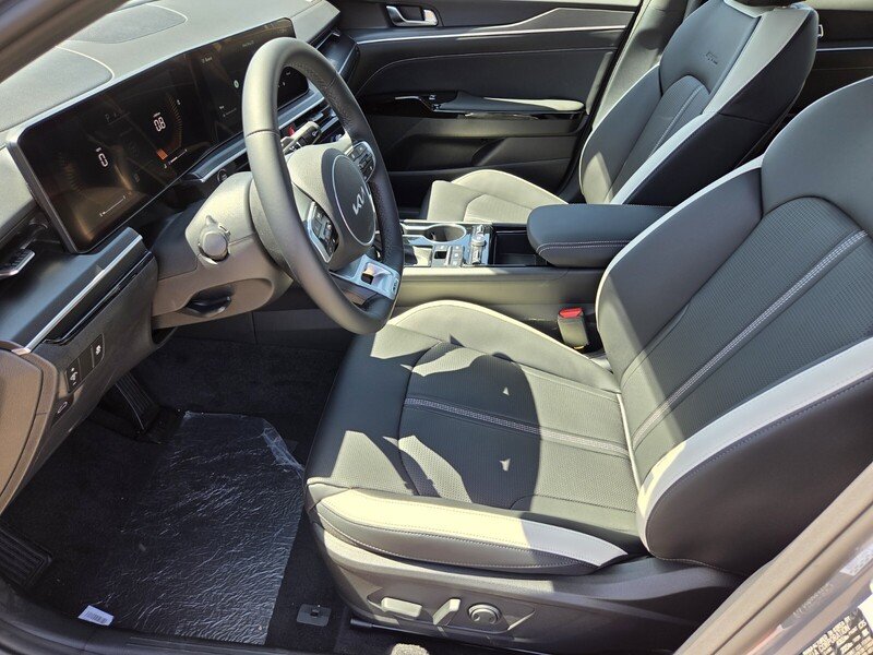 New 2026 Wolf Gray Kia GT-Line FWD image 6