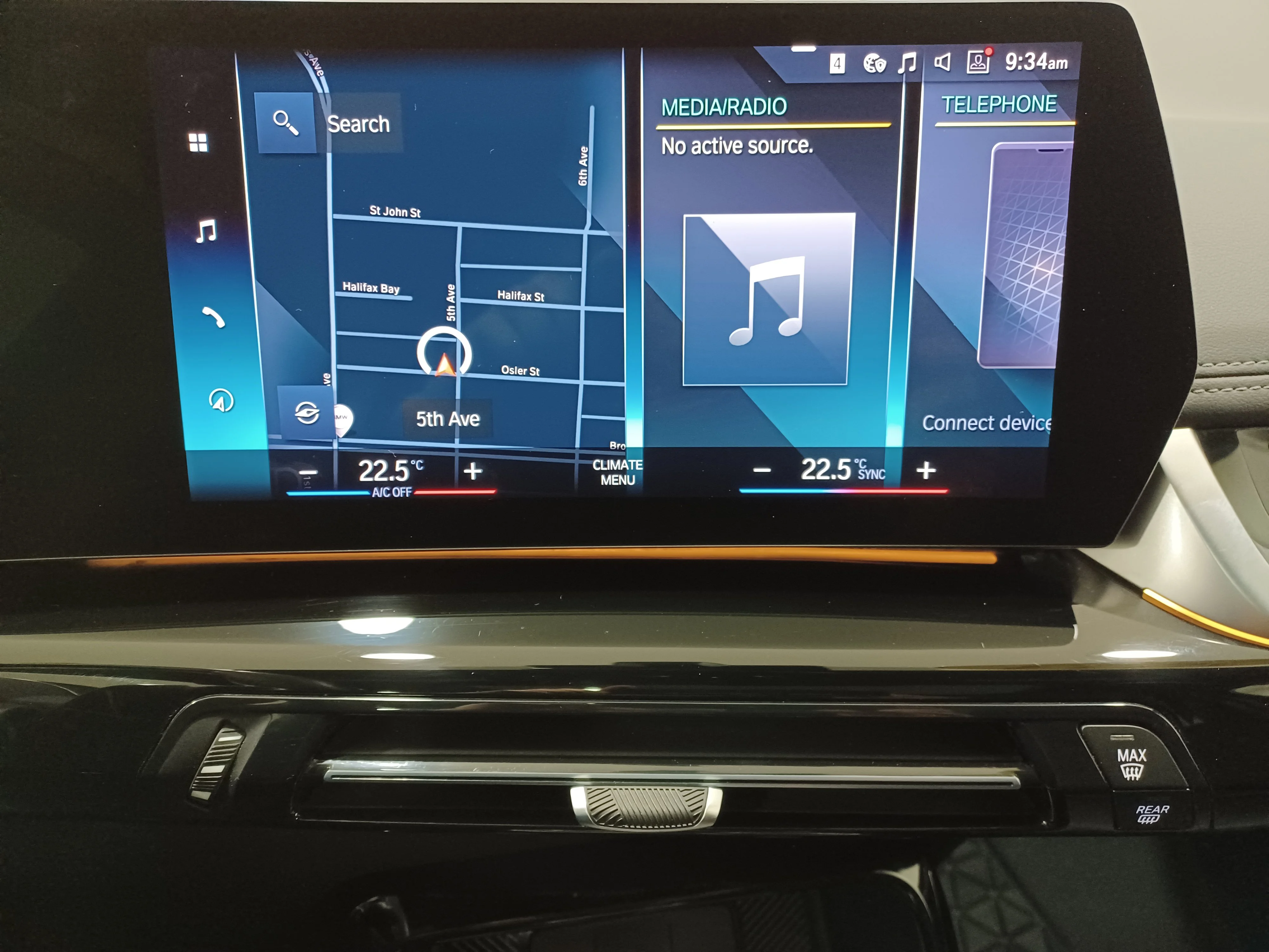Certified Used 2023 Mineral White Metallic BMW xDrive28i*Nav | Htd Steering Wheel | Pano Roof | Htd Leather | Lane Keep Assist | Rain Sense Wipers image 17
