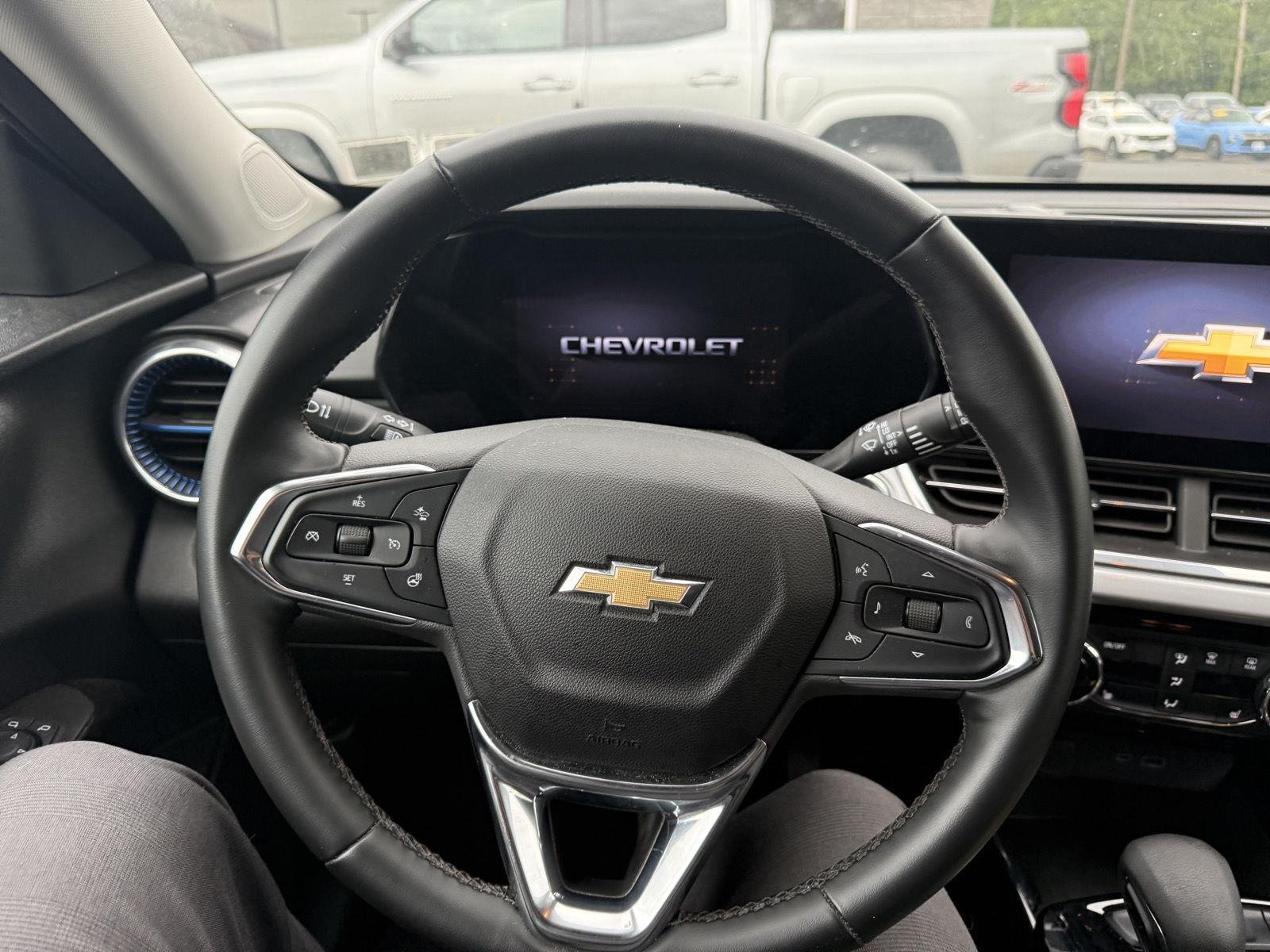 Used 2024 Mosaic Black Metallic Chevrolet LT image 12