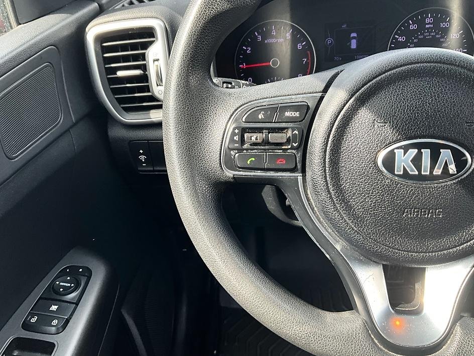 Used 2018 Red Kia LX image 28