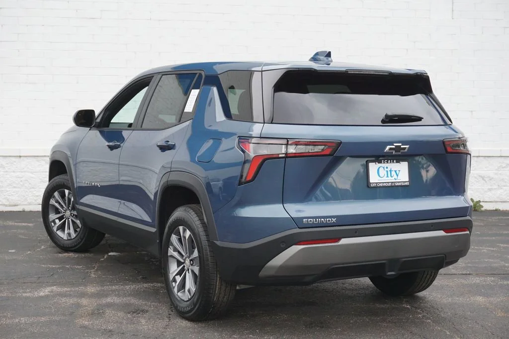 2026 Chevrolet Equinox LT - Photo 7