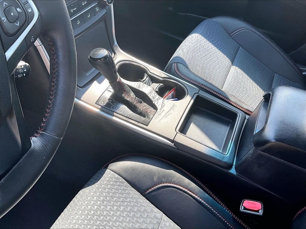 Used 2015 Black Toyota SE image 20
