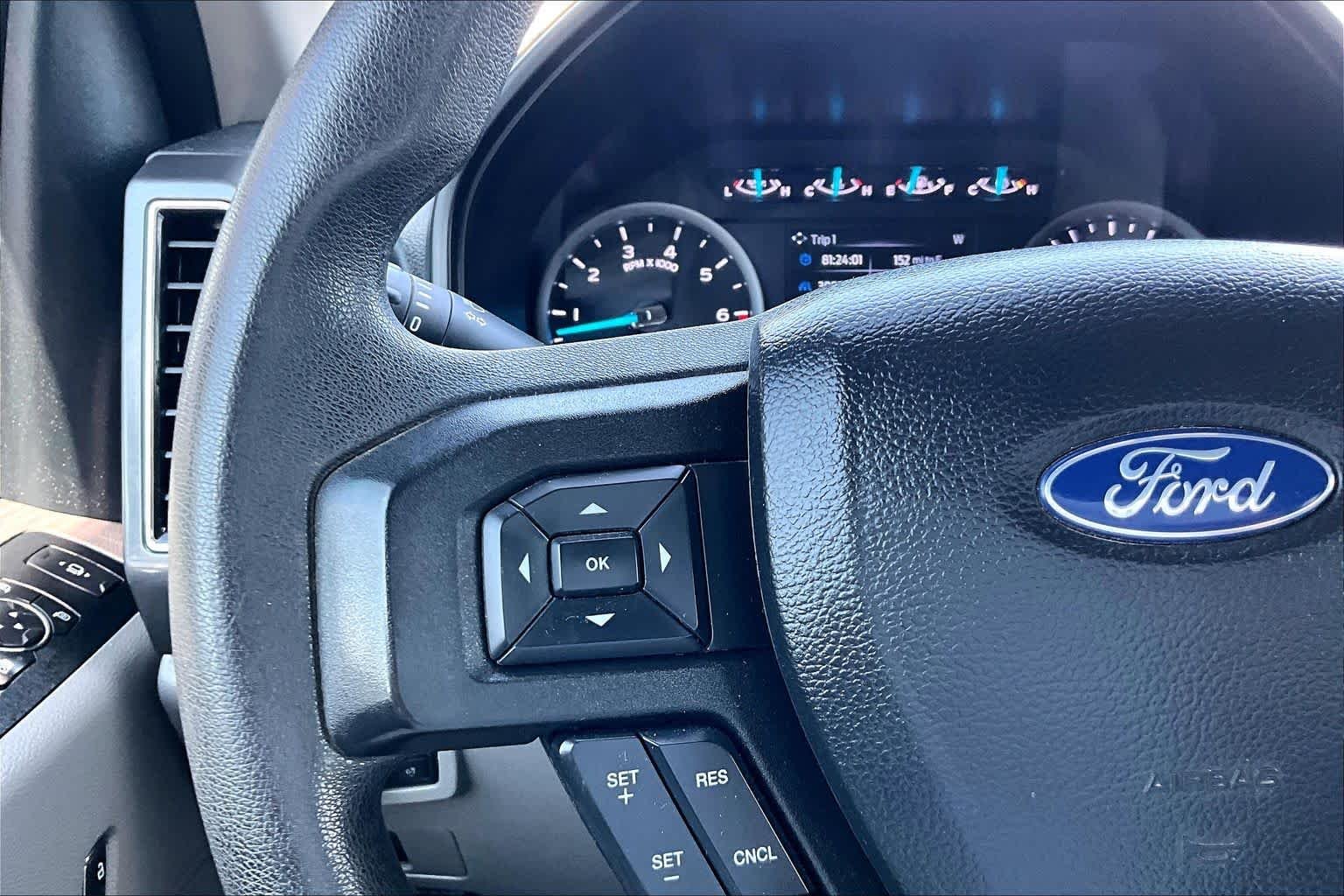 Used 2020 Iconic Silver Ford XLT image 22