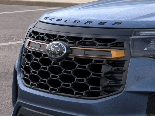 New 2026 Vapor Blue Metallic Ford Tremor® image 17