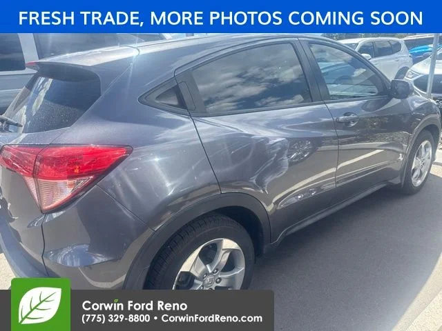Used 2018 Gray Honda LX image 7