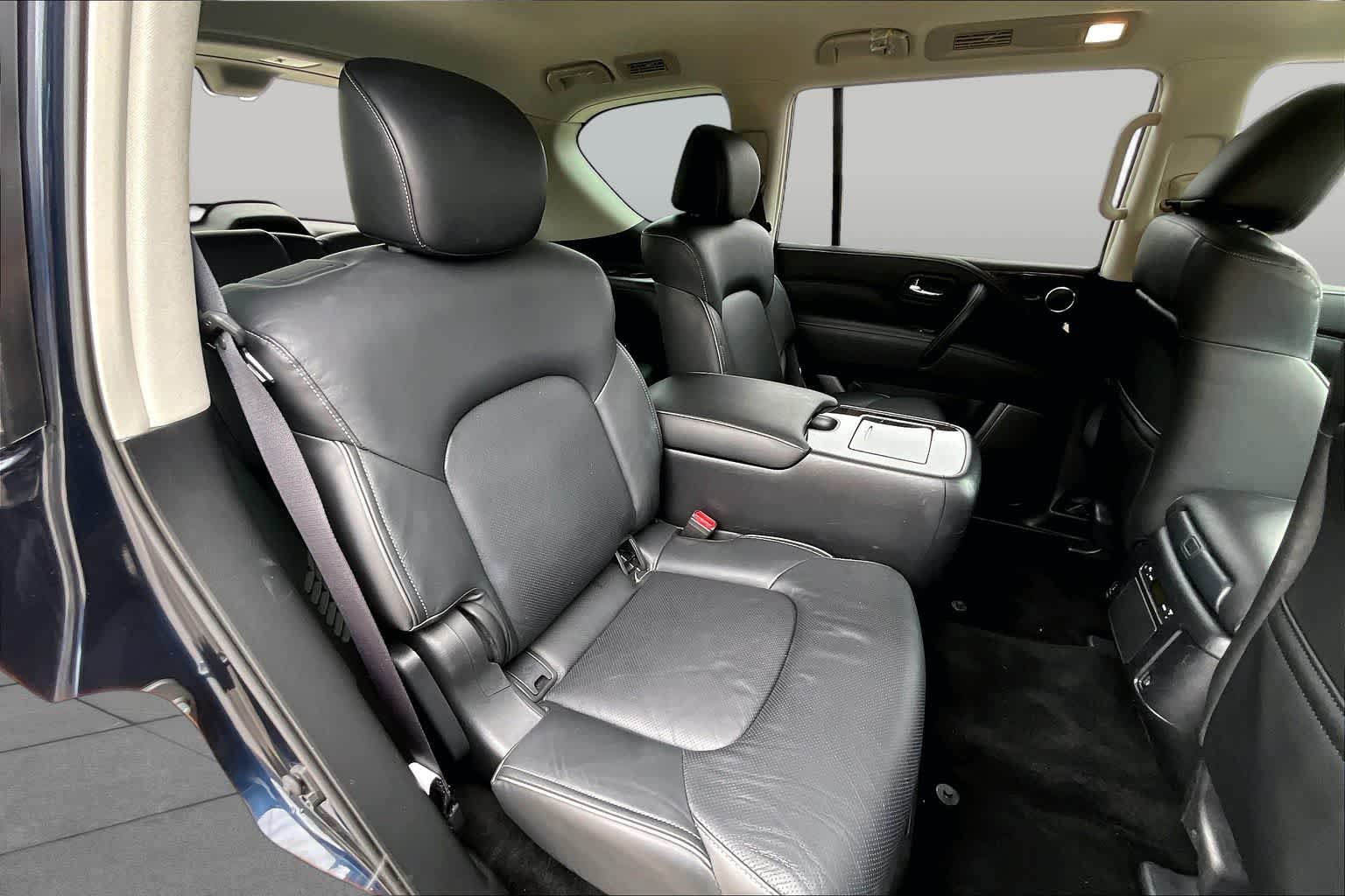 Used 2023 Hermosa Blue INFINITI LUXE image 21