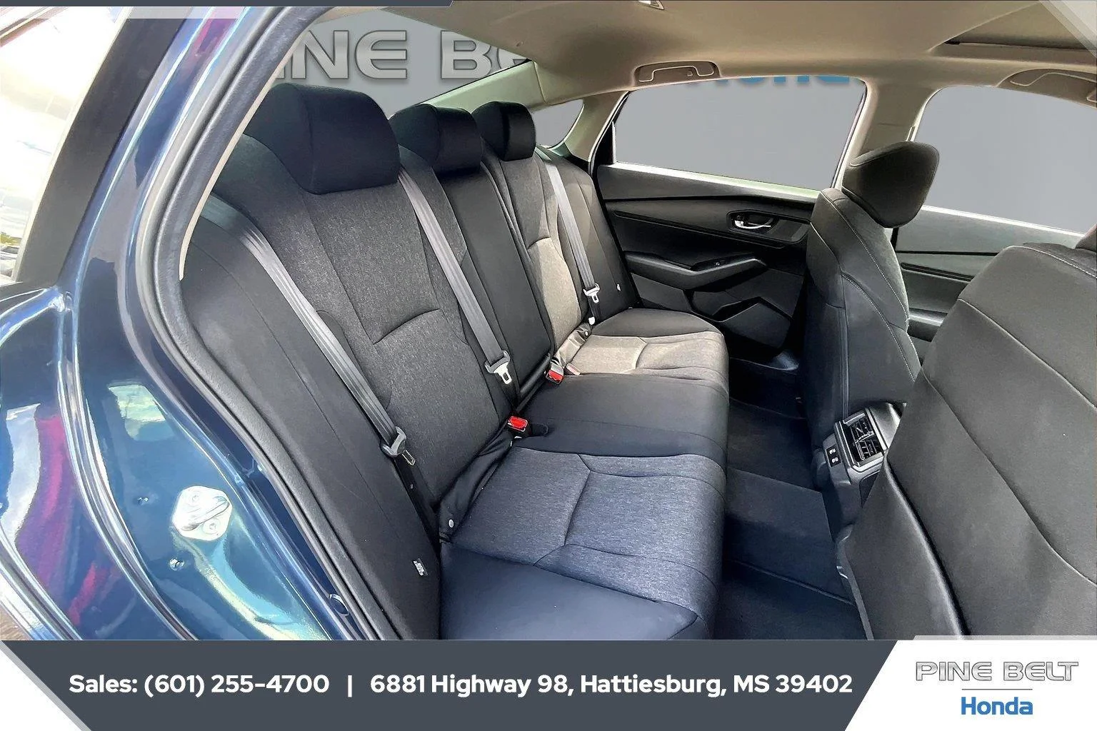 Used 2026 Canyon River Blue Metallic Honda SE image 20