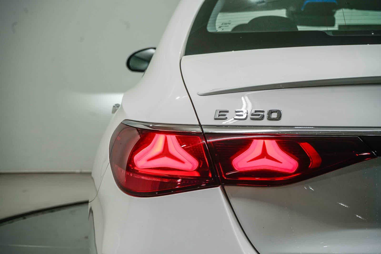 New 2026 Polar White Mercedes-Benz E 350 image 9