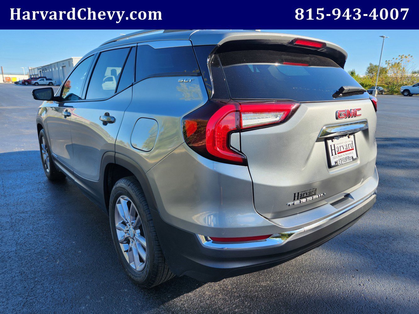 2024 GMC Terrain SLT - Photo 6