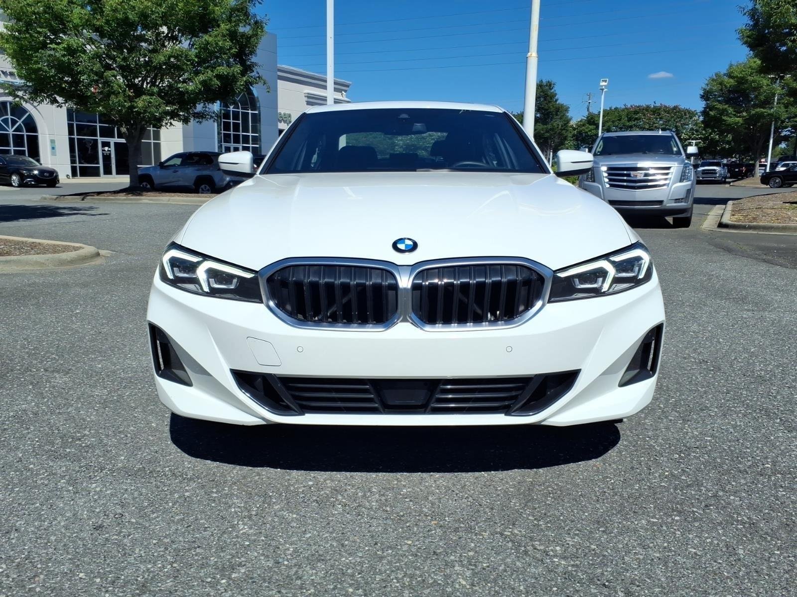 Used 2025 Alpine White BMW 330i image 12