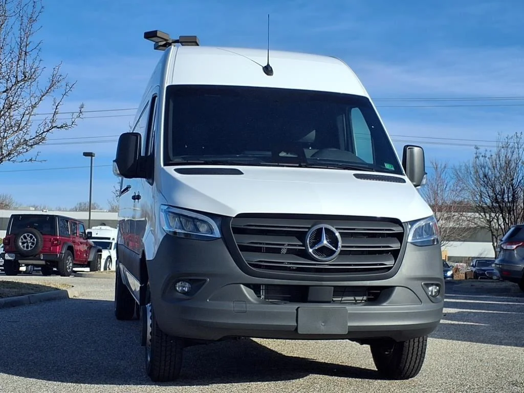 2025 Mercedes-Benz Sprinter Cargo Van Base - Photo 2