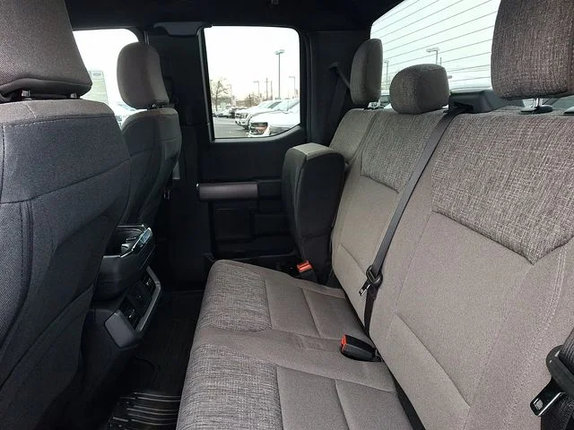 New 2026 Agate Black Metallic Ford XLT image 6