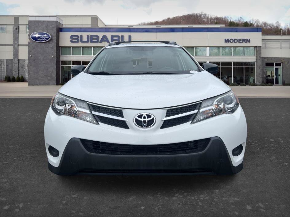 Used 2015 Super White Toyota LE image 2