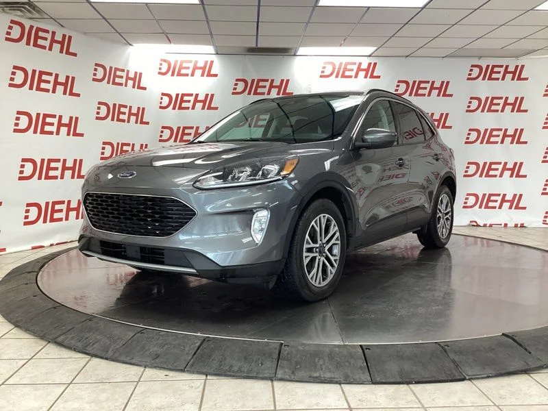 Used 2021 Gray Ford SEL image 3