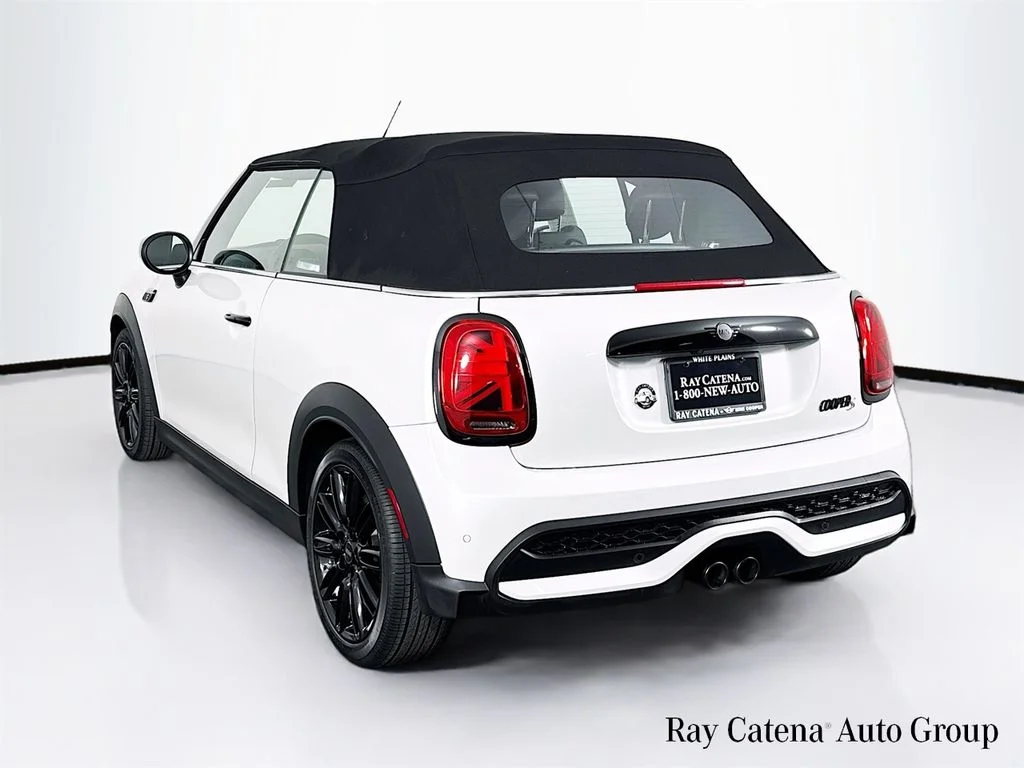 Certified Used 2024 White Metallic MINI  image 5