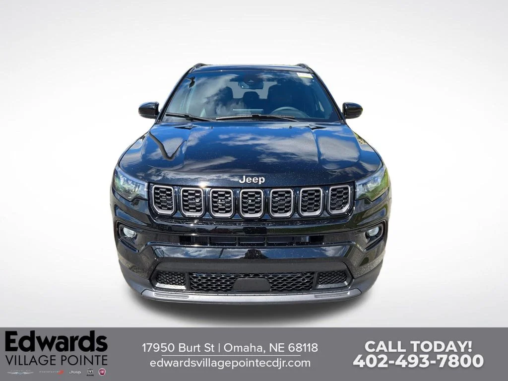 New 2026 Diamond Black Crystal Pearlcoat Jeep Limited image 8
