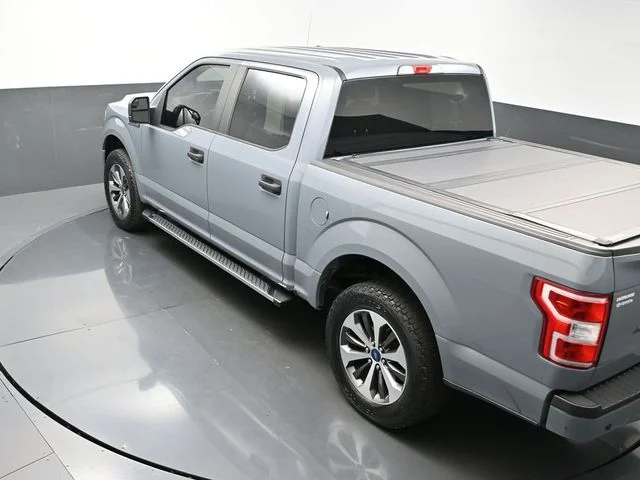 Used 2019 Black Ford XL image 19