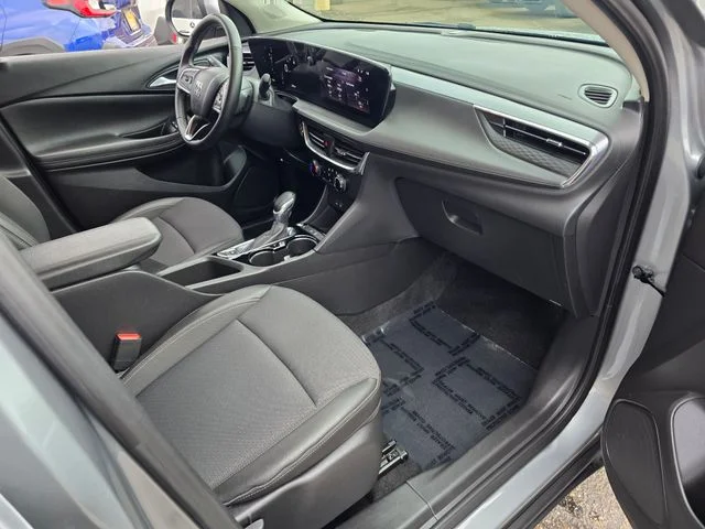2025 Buick Encore GX Preferred - Photo 9