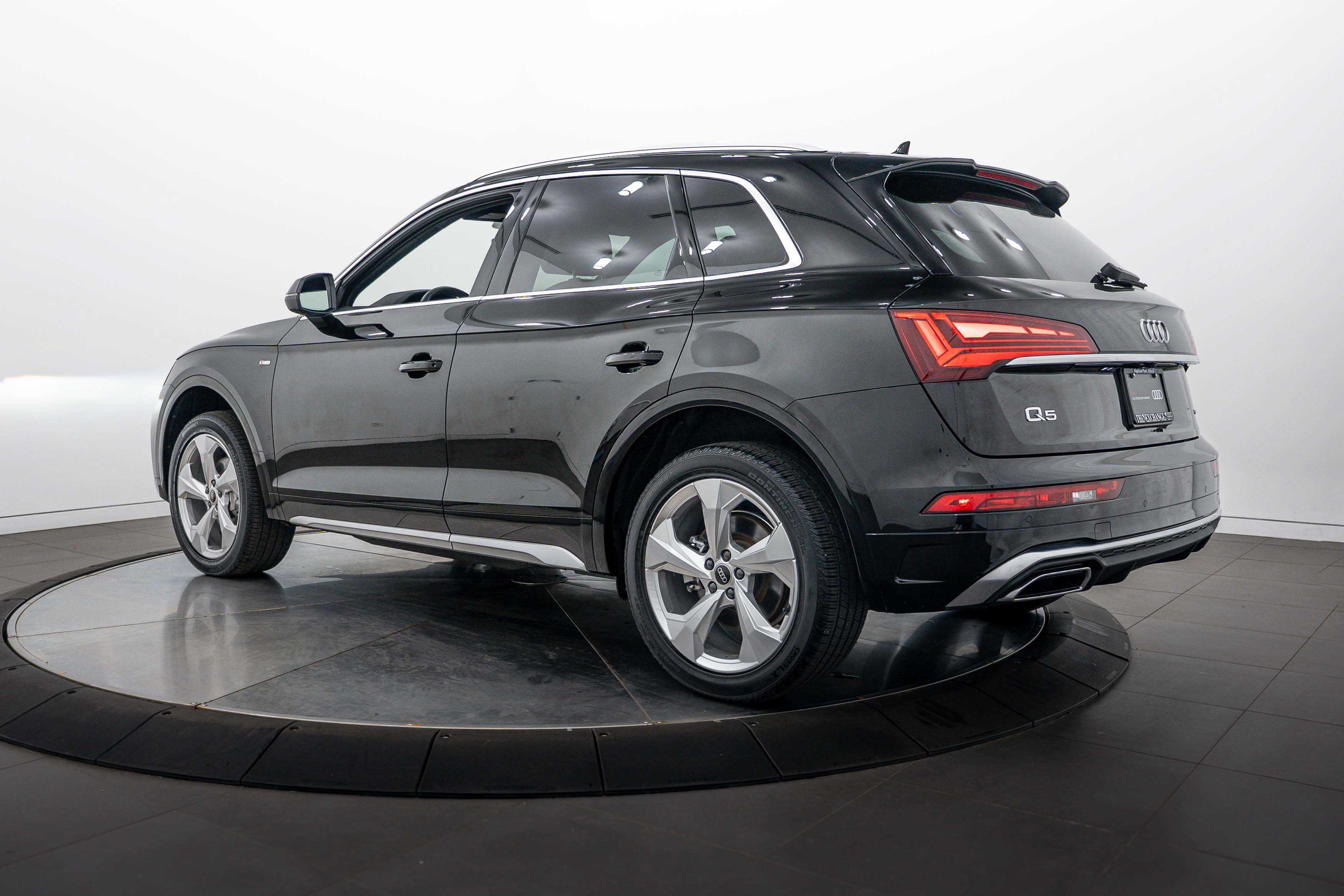 Certified Used 2023 Mythos Black Metallic Audi S line Premium Plus image 5