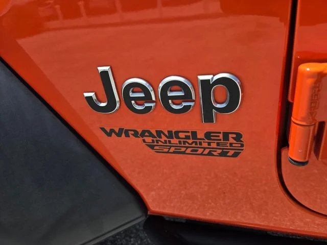 Used 2018 Orange Jeep Unlimited Sport S image 4