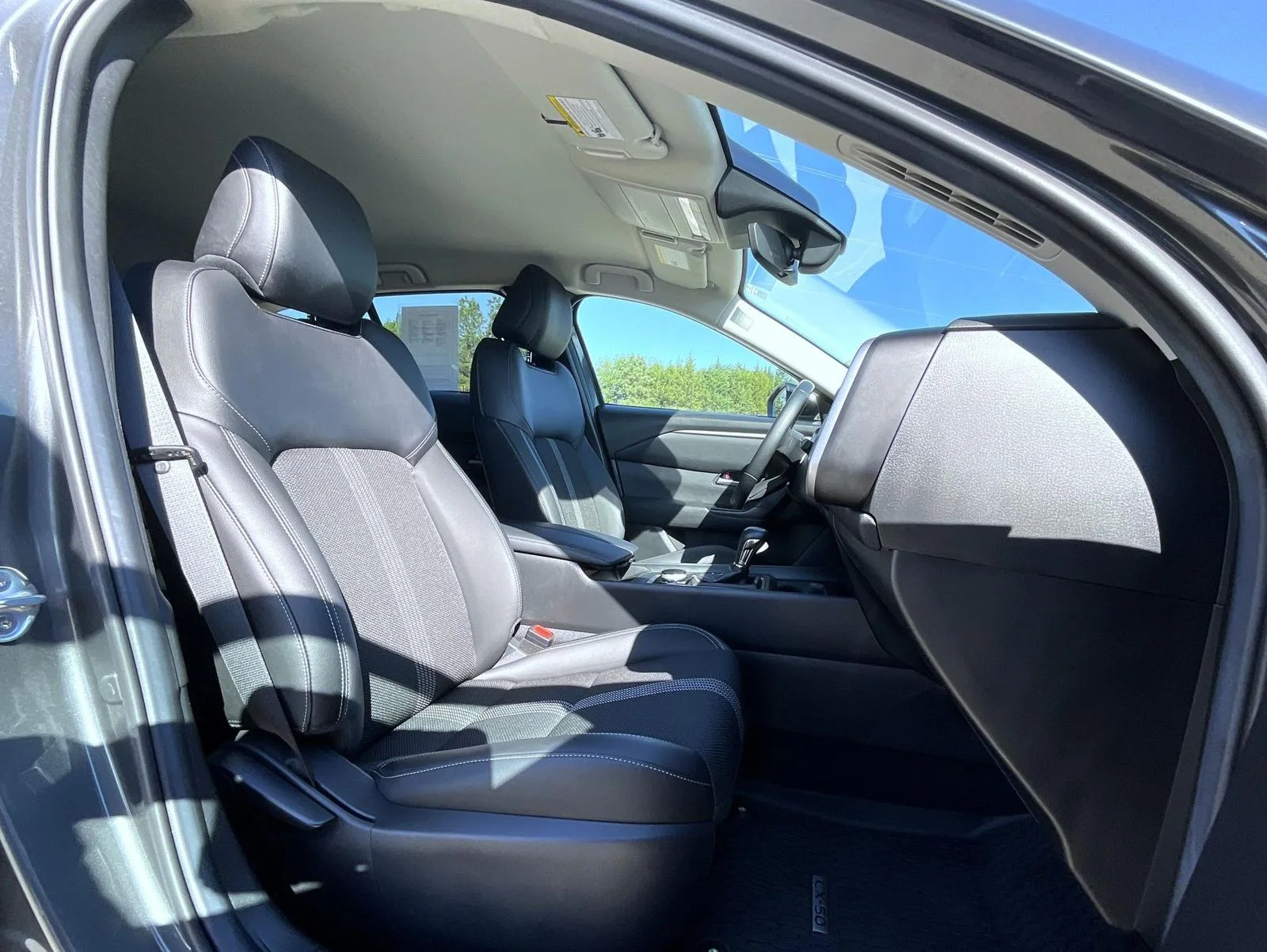 Used 2024 Gray Mazda 2.5 S Preferred Package image 16