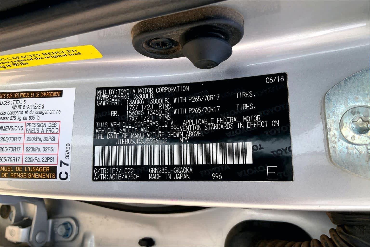 Used 2018 Classic Silver Metallic Toyota TRD Off Road Premium image 31