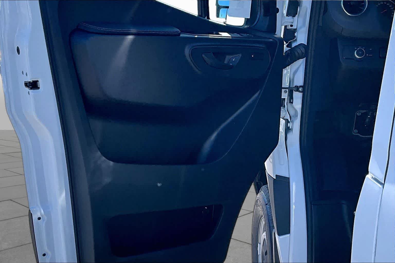 New 2026 Arctic White Mercedes-Benz  image 12