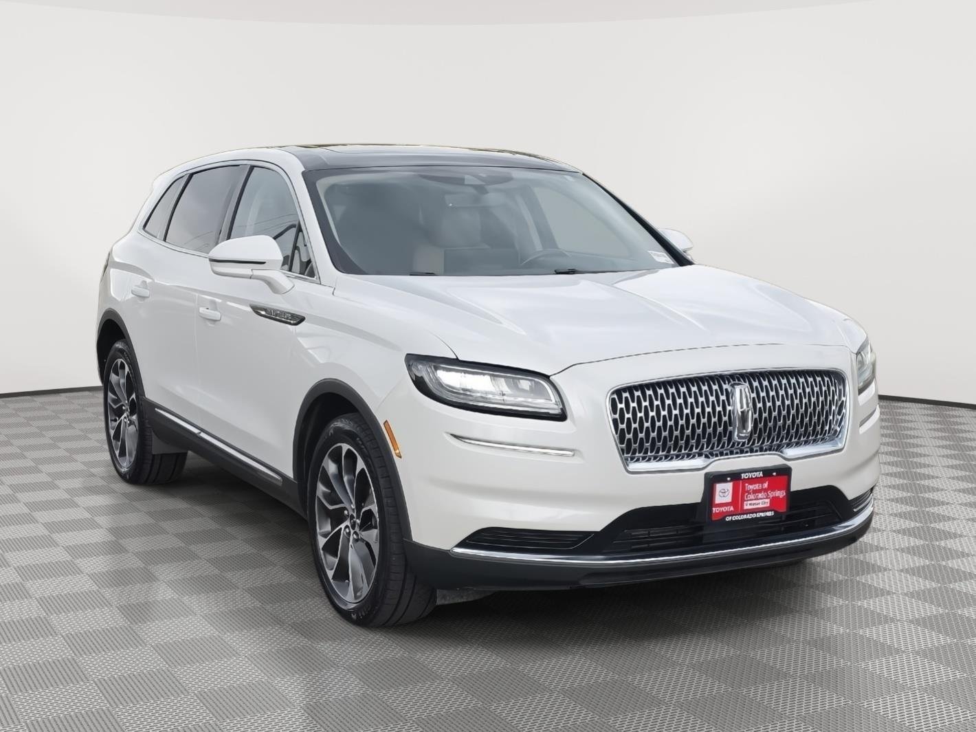 2021 Lincoln Nautilus Reserve
