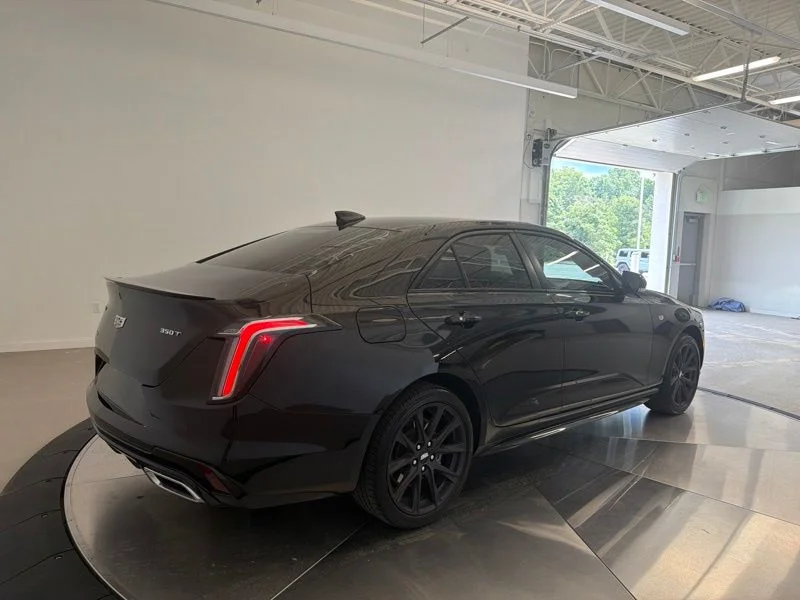 Used 2021 Black Cadillac Sport image 3