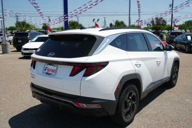 Used 2024 White Pearl Hyundai SEL image 7