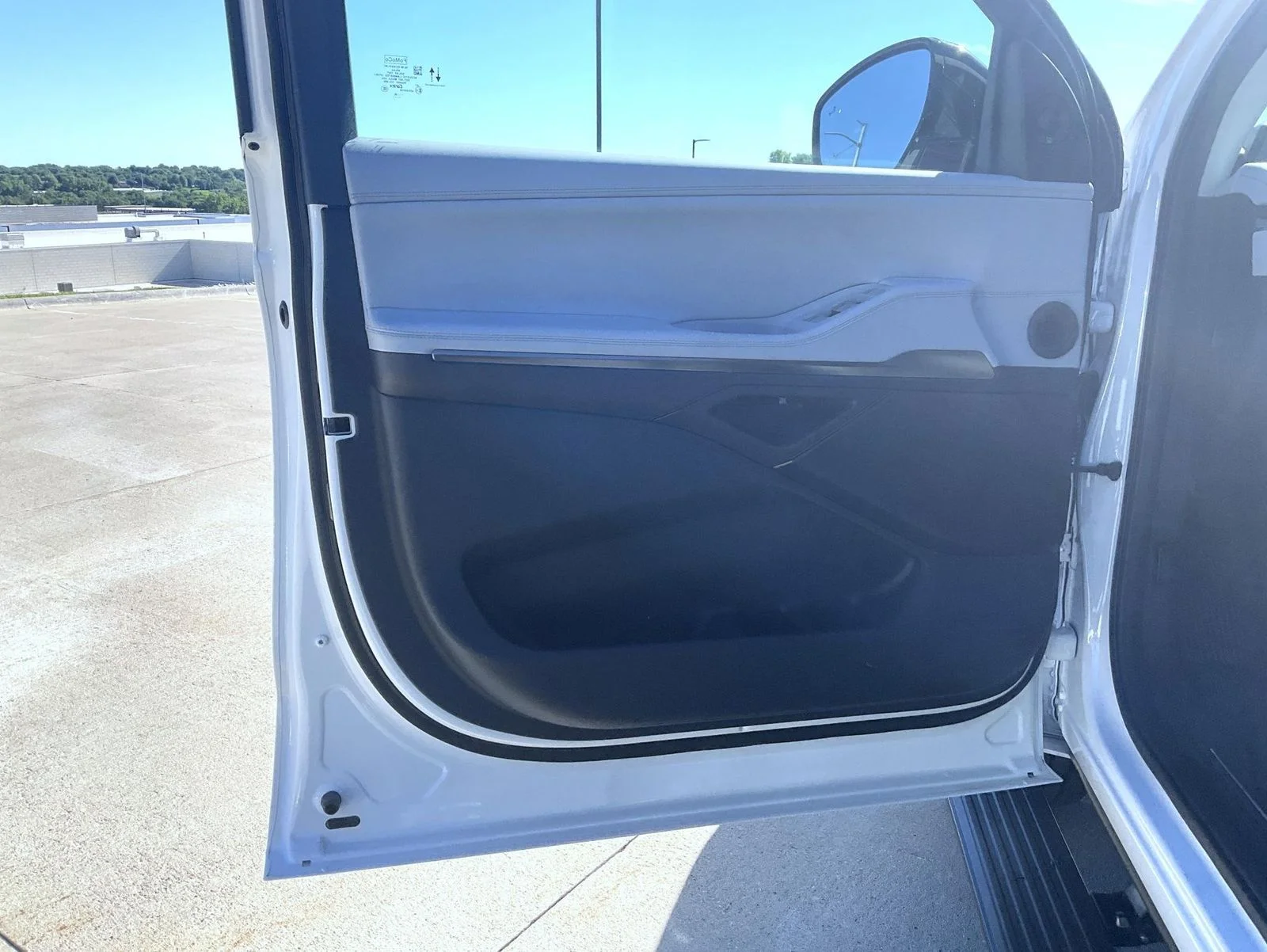 New 2026 White Lincoln Black Label image 10
