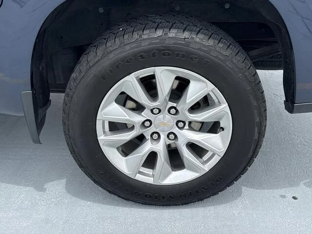 Used 2023 Northsky Blue Metallic Chevrolet Custom image 4