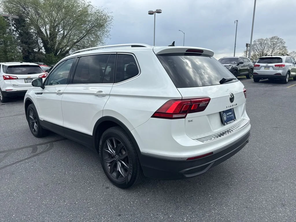 Certified Used 2023 Opal White Volkswagen 2.0T SE image 17