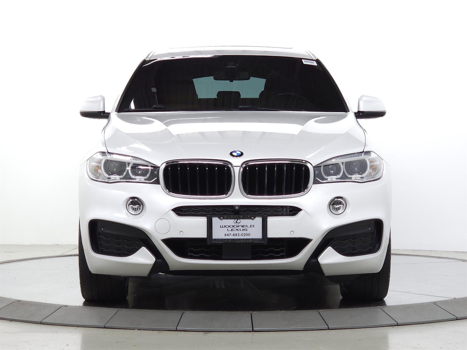 Used 2019 White BMW xDrive35i image 2