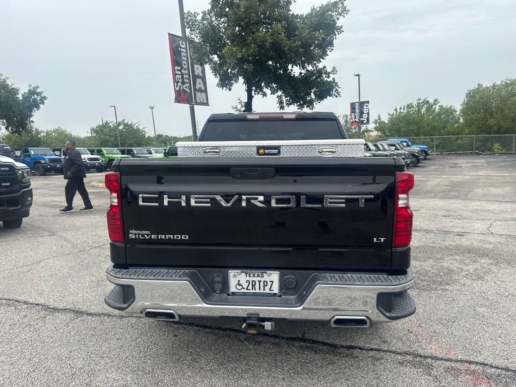 Used 2021 Black Chevrolet LT image 32
