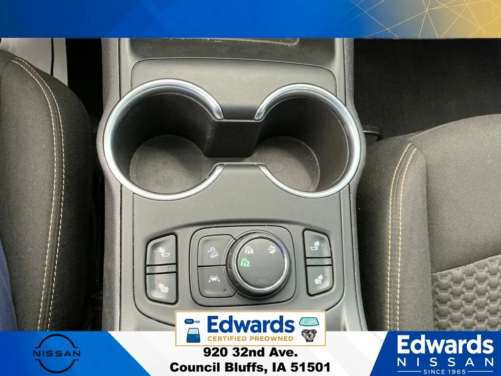 Used 2021 Blue GMC SLE image 28