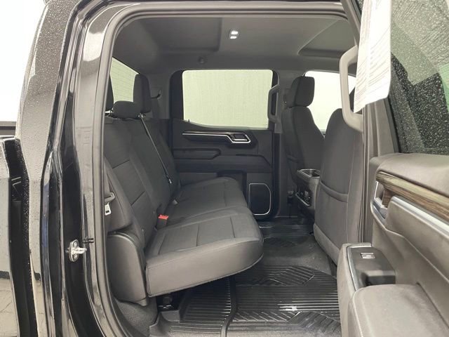 2023 Chevrolet Silverado 1500 RST - Photo 18