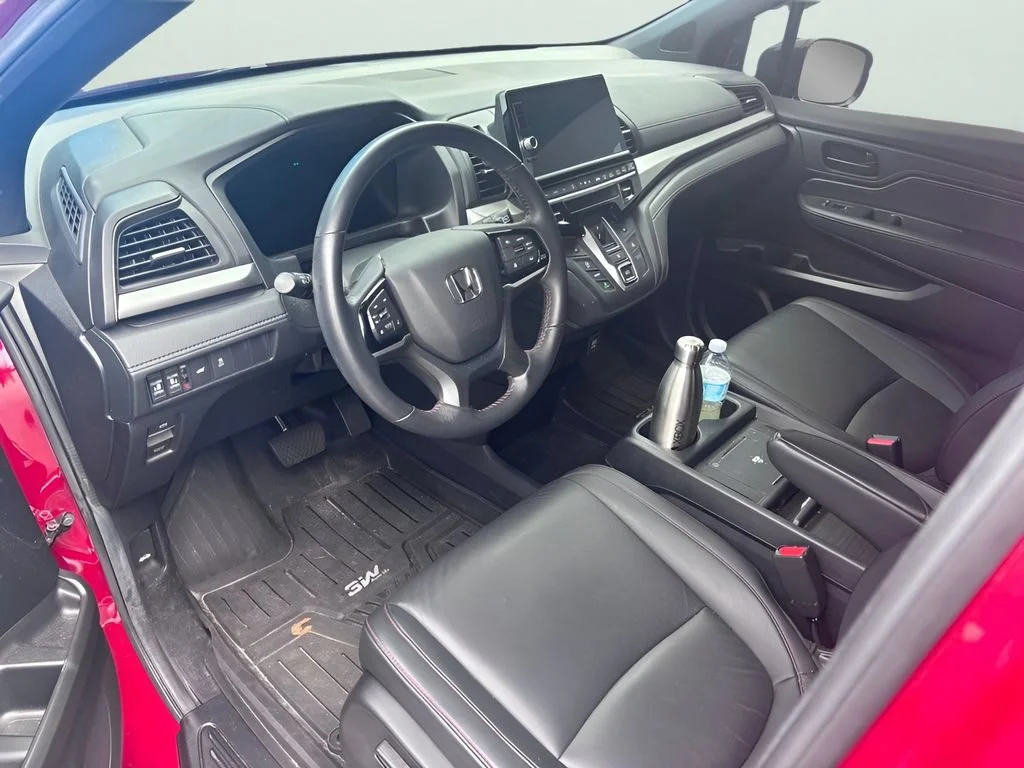 Used 2025 Red Honda Sport-L image 5